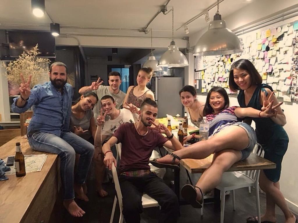 Monomer Hostel Bangkok Eksteriør billede